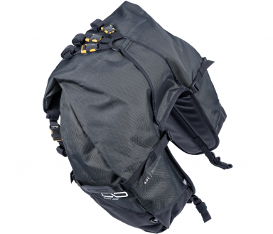 Giant Loop Great Basin Saddlebag Black 68L